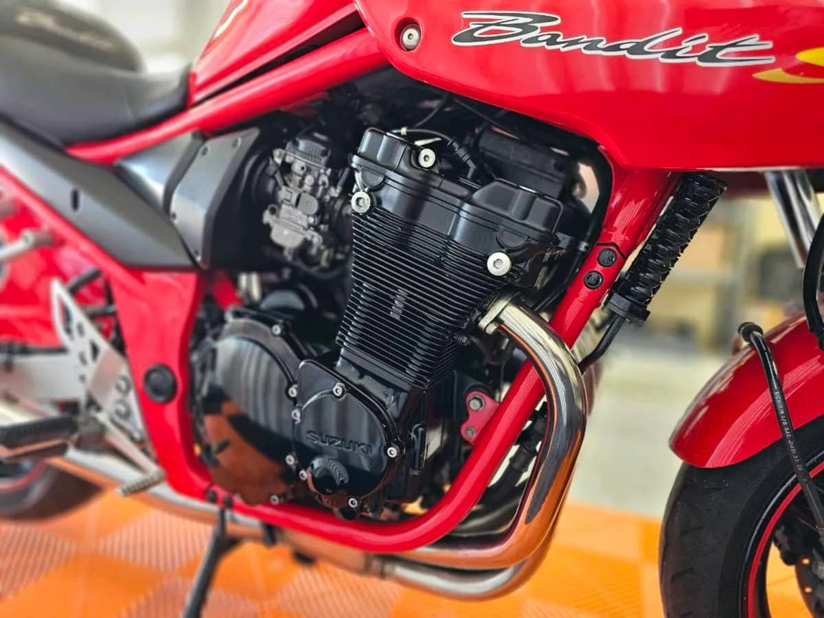 Suzuki Bandit - Image 6