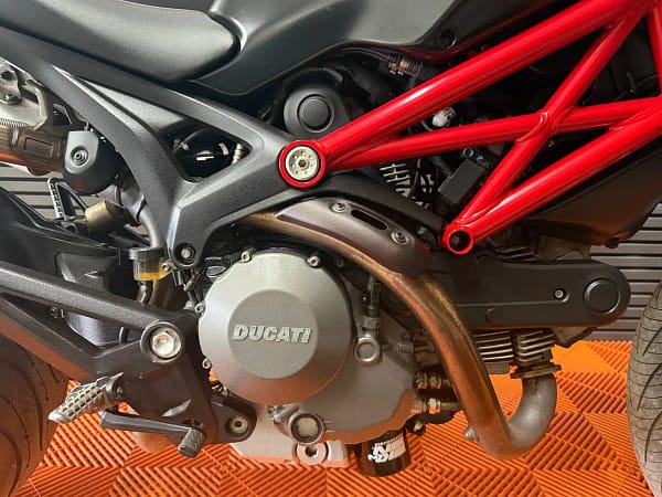 Ducati Monster 796