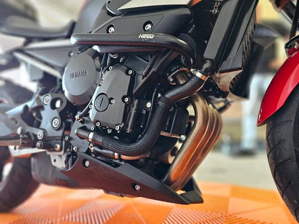 Yamaha XJ6