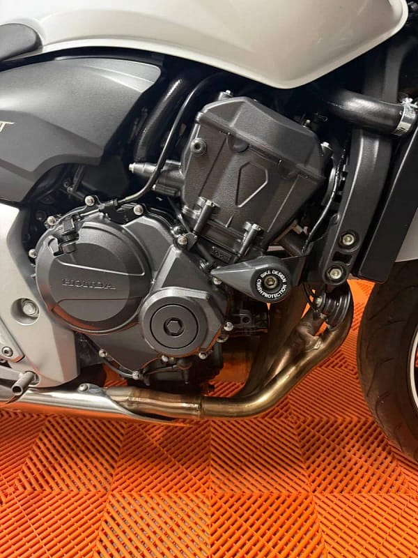 Honda Hornet CB600F