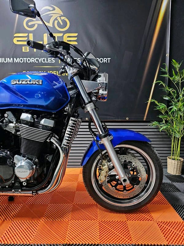 Suzuki GSX 1400
