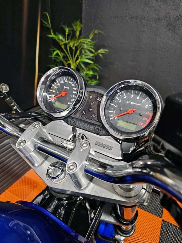 Suzuki GSX 1400