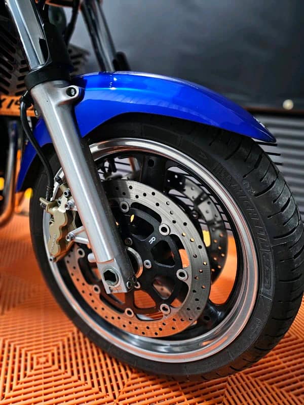 Suzuki GSX 1400