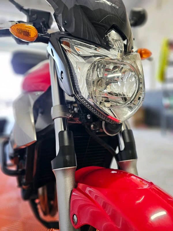 Yamaha XJ6