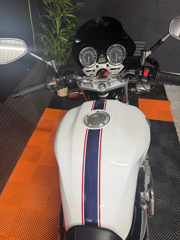Yamaha XJR1300
