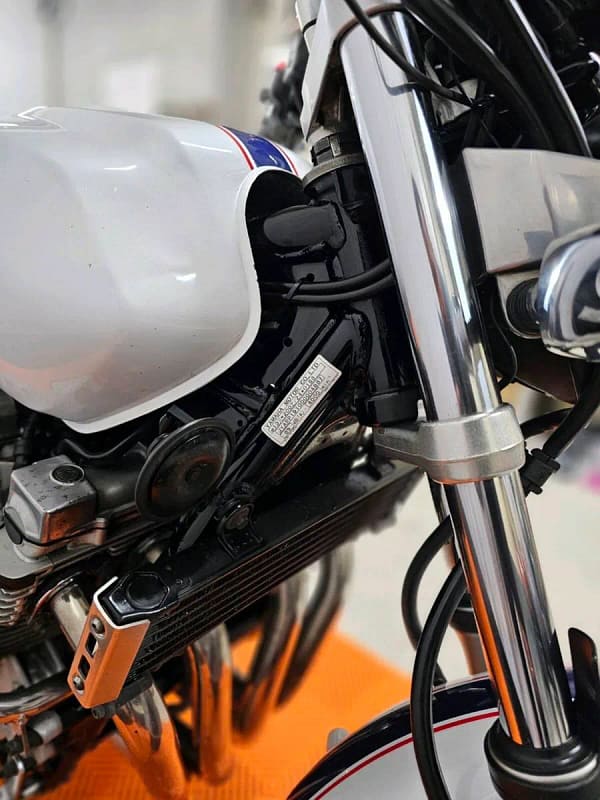 Yamaha XJR1300