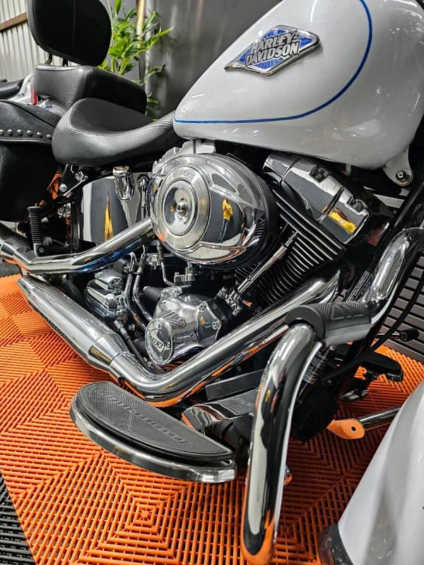 Harley-Davidson FLSTC