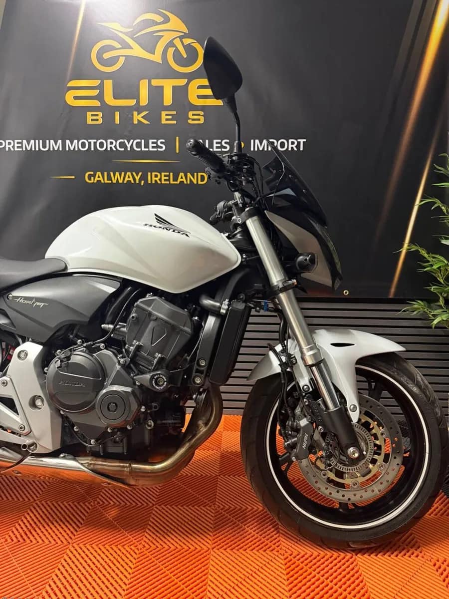 Honda Hornet CB600F - Image 5