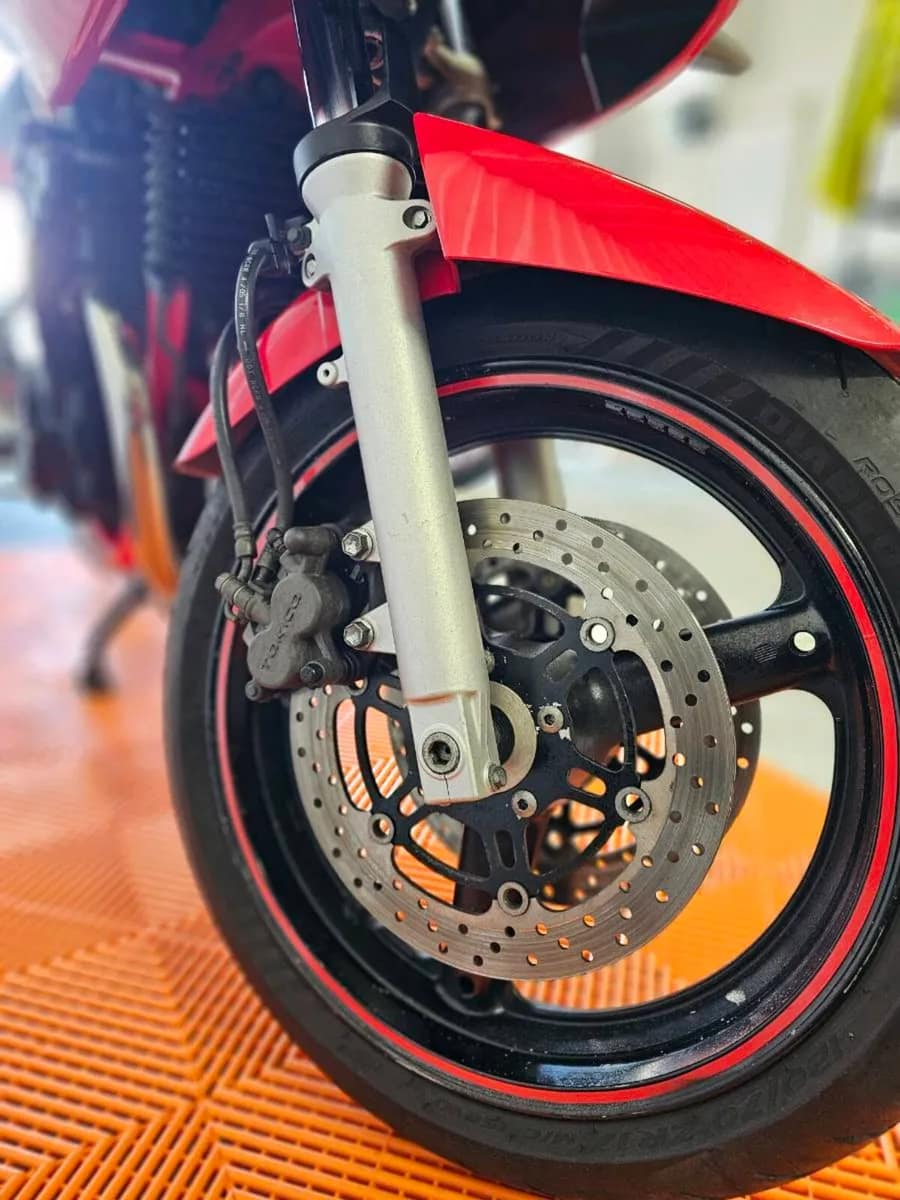 Suzuki Bandit - Image 7